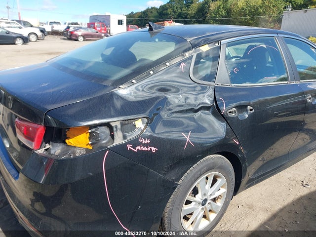 KIA Optima Lx 2017 KNAGT4L3XH5163107 Image 6