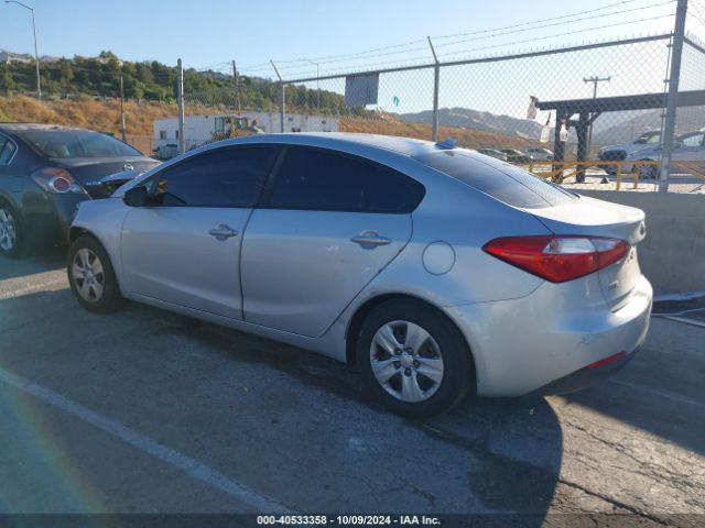 KNAFK4A69G5614358 KIA FORTE LX