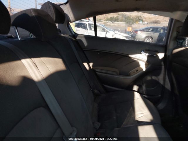KNAFK4A69G5614358 KIA FORTE LX