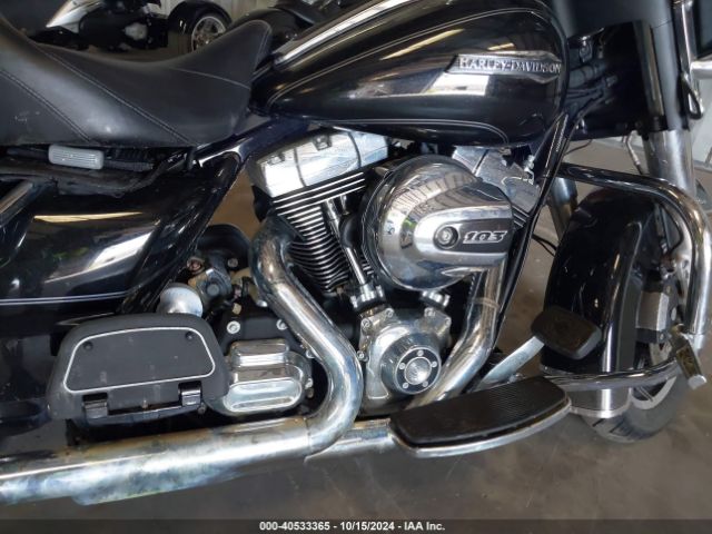 2015 HARLEY-DAVIDSON FLHTCU 1HD1FCM13FB697733 Photo 7