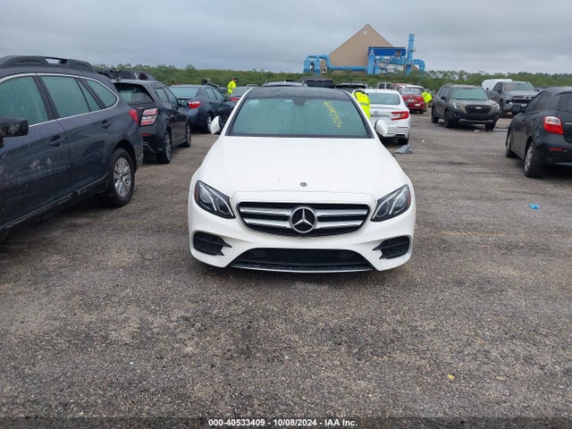 Mercedes-Benz E 300 2018 WDDZF4JB7JA434429 Image 12
