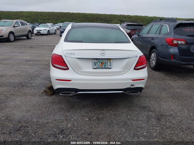 Mercedes-Benz E 300 2018 WDDZF4JB7JA434429 Image 16
