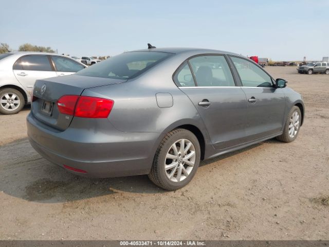 3VWD07AJ3EM317483 Volkswagen Jetta 1.8t Se