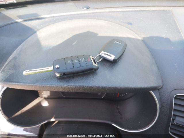 5XYKTCA68EG496932 KIA SORENTO LX