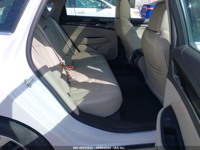 1G4ZR5SS2HU174788 Buick Lacrosse Premium