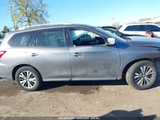 5N1DR2MM6HC696921 Nissan Pathfinder Sl