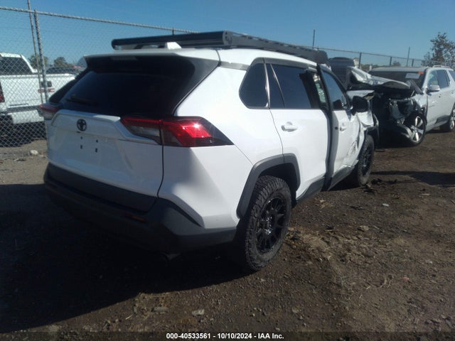 Toyota RAV4 LE 2020 2T3F1RFV1LC120762 Image 4