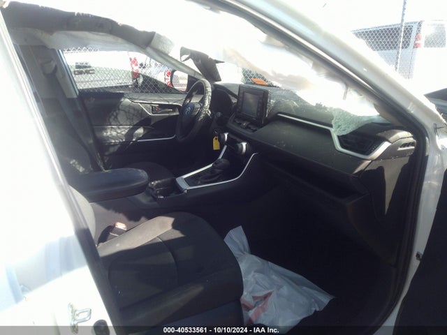 Toyota RAV4 LE 2020 2T3F1RFV1LC120762 Image 5