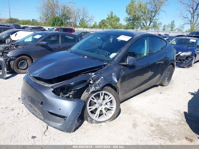 2021 TESLA MODEL Y 5YJYGDEE0MF191243 Photo 1