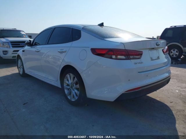 5XXGT4L32JG243859 KIA Optima S