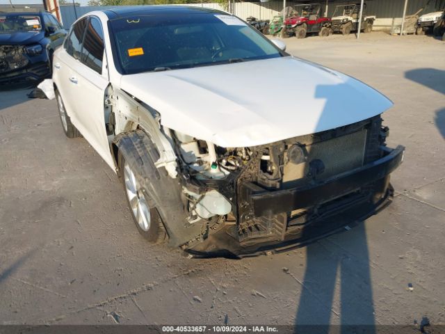 5XXGT4L32JG243859 KIA Optima S