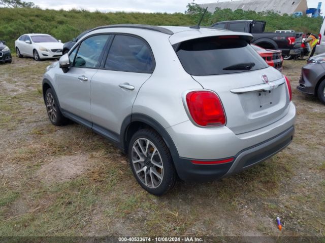 2017 FIAT 500X ZFBCFYCB2HP573382 Photo 2