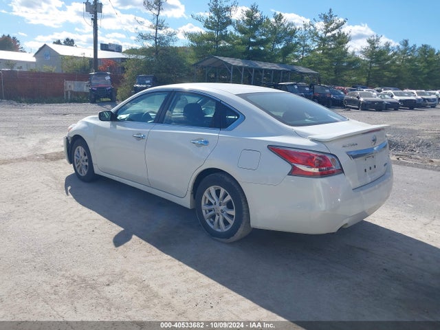 Nissan Altima 2.5 S 2014 1N4AL3AP5EN250214 Image 3