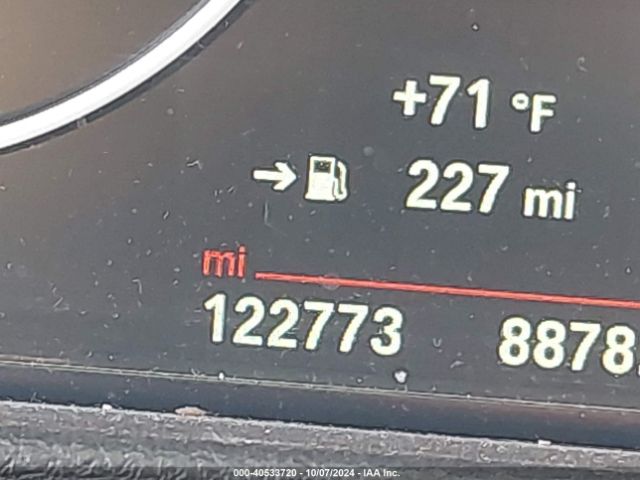 WBA8D9C5XJEM33541 BMW 330i Xdrive