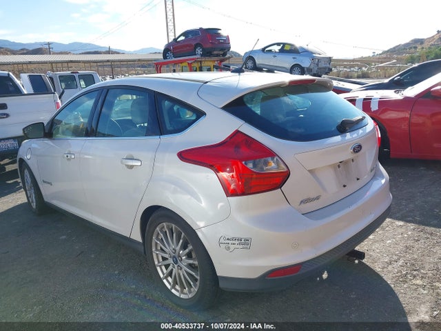 Ford FOCUS ELECTRIC 2014 1FADP3R45EL219522 Image 3