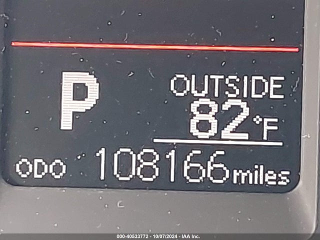 Toyota COROLLA LE 2018 5YFBURHE9JP755186 Image 15
