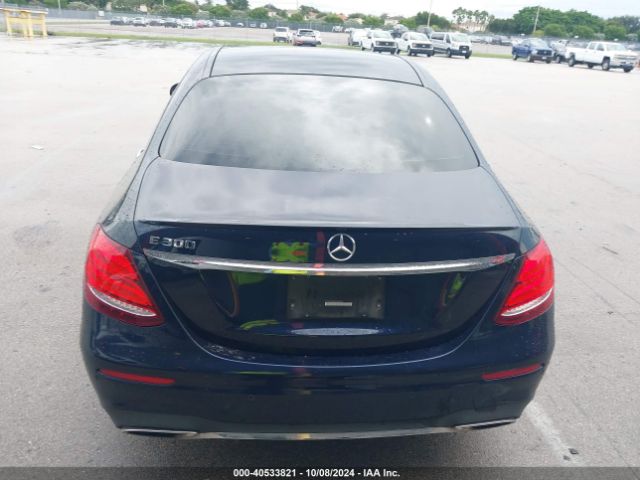 WDDZF4JB2HA066316 Mercedes-Benz E 300