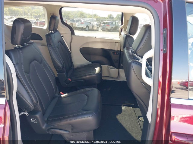 Chrysler Pacifica Touring L 2023 2C4RC1BG6PR613822 Image 8