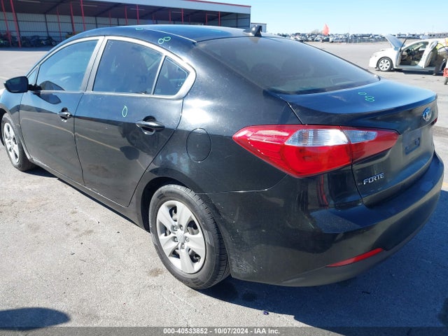 KIA FORTE LX 2016 KNAFK4A68G5580722 Image 3