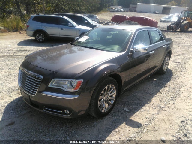 2C3CCAAG8EH135904 Chrysler 300