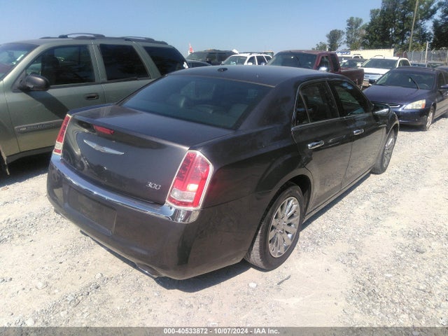 Chrysler 300 2014 2C3CCAAG8EH135904 Image 4