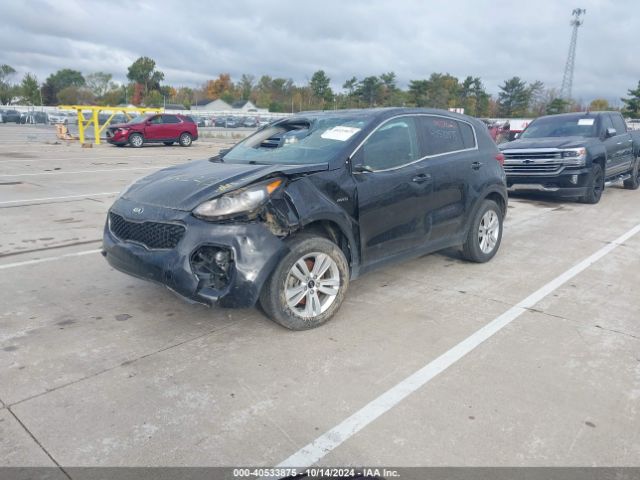 KNDPMCAC9J7405697 KIA Sportage Lx