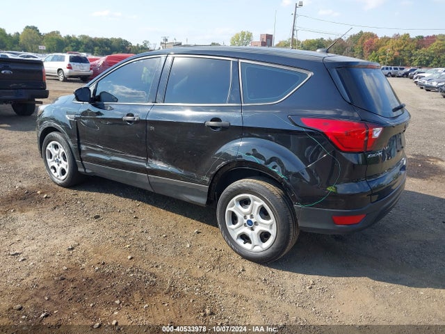 Ford ESCAPE S 2019 1FMCU0F75KUC18688 Image 3