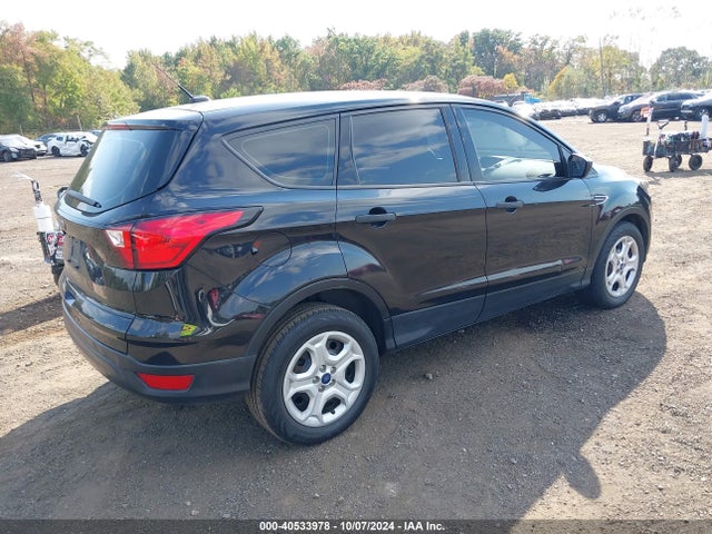 Ford ESCAPE S 2019 1FMCU0F75KUC18688 Image 4