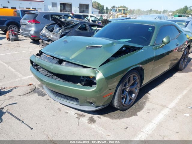 2C3CDZAGXJH172250 Dodge Challenger Sxt Plus