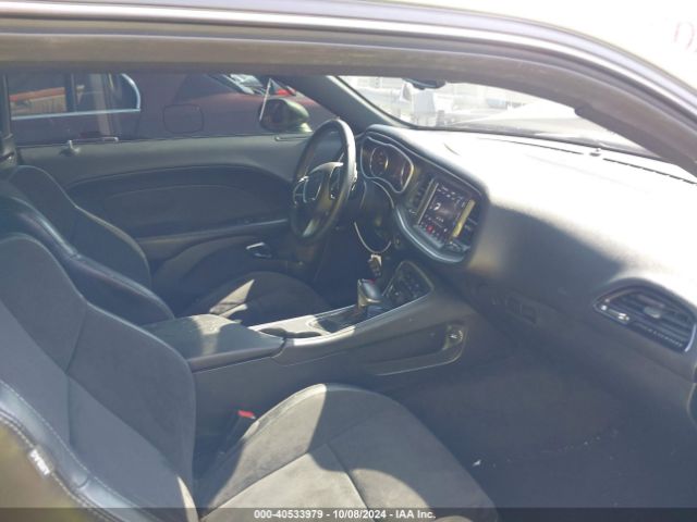 2C3CDZAGXJH172250 Dodge Challenger Sxt Plus