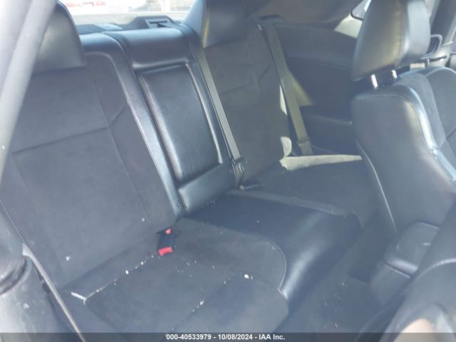 2C3CDZAGXJH172250 Dodge Challenger Sxt Plus