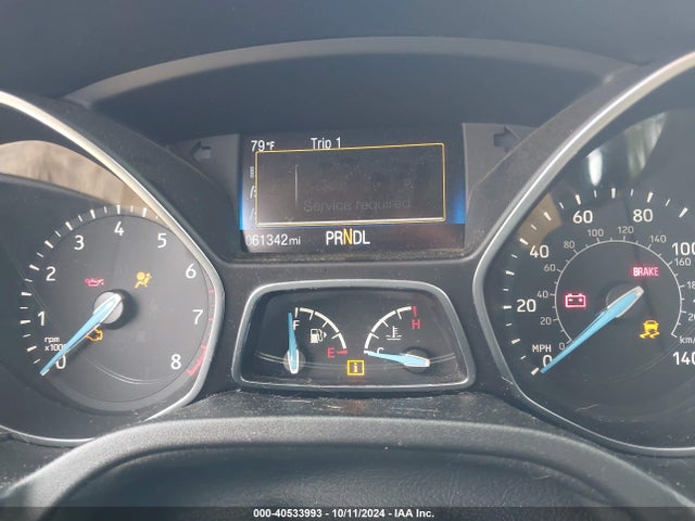 Ford FOCUS SE 2018 1FADP3K24JL255382 Image 7