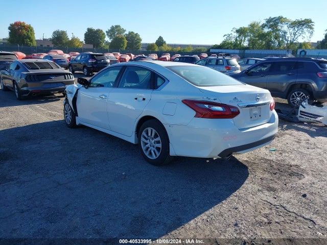 Nissan Altima 2.5 S 2018 1N4AL3AP9JC120765 Image 3