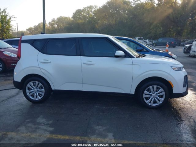KNDJ23AU8L7715718 KIA SOUL LX