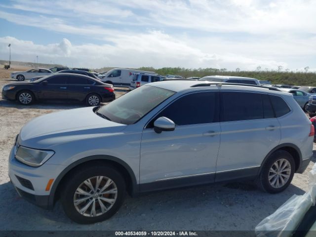 3VV3B7AX3JM147425 Volkswagen Tiguan 2.0t Se/2.0t Sel