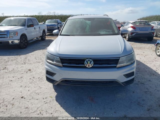 3VV3B7AX3JM147425 Volkswagen Tiguan 2.0t Se/2.0t Sel