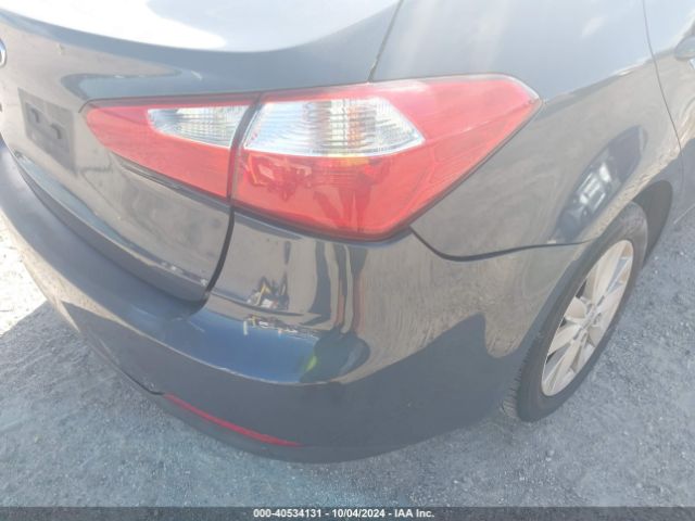 KNAFX4A64E5241180 KIA FORTE LX
