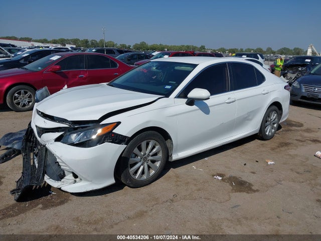 4T1C11AK4LU955392 Toyota CAMRY LE
