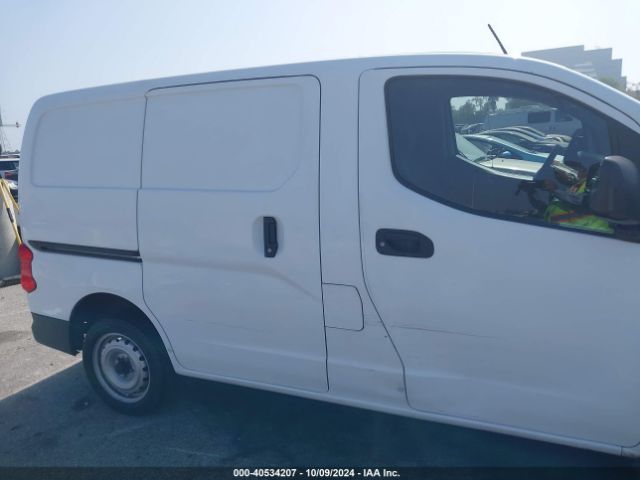 3N6CM0KN9HK722496 Nissan Nv200 S