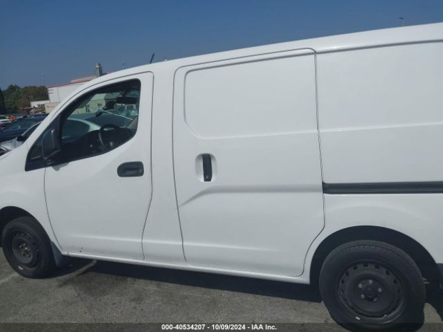 3N6CM0KN9HK722496 Nissan Nv200 S