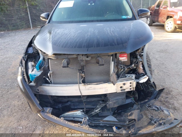 Toyota Highlander Le 2019 5TDBZRFH3KS974880 Image 6