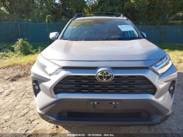 2T3A1RFVXPC369965 Toyota Rav4 Xle Premium