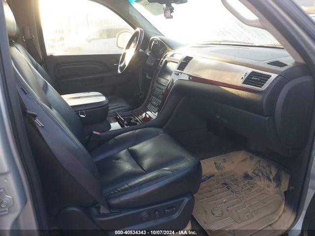 Aukcja sprzedaży 2011 Cadillac Escalade Luxury, vin: 1GYS4BEF0BR148874, numer aukcji: 40534343