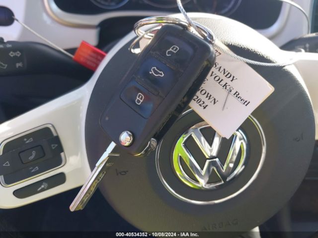 3VWJX7AT4EM612169 Volkswagen Beetle 2.5l