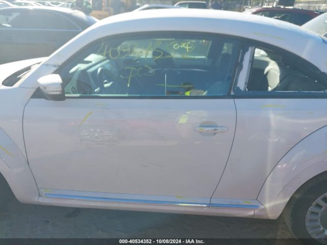 3VWJX7AT4EM612169 Volkswagen Beetle 2.5l