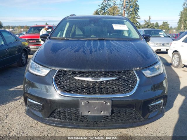 2C4RC1BG3NR170140 Chrysler Pacifica Touring L