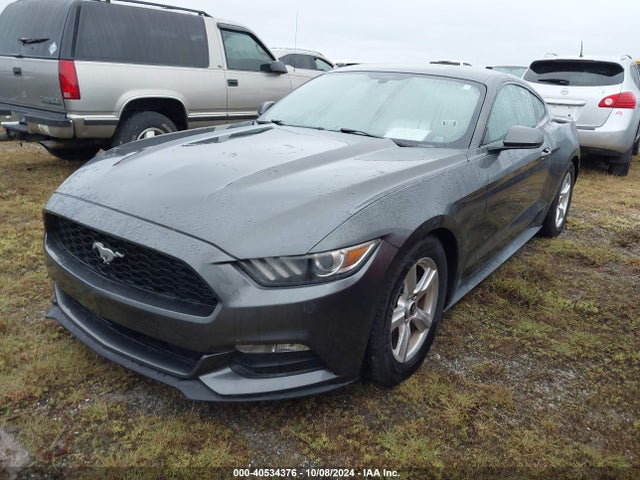 Ford Mustang V6 2015 1FA6P8AM2F5347496 Image 2