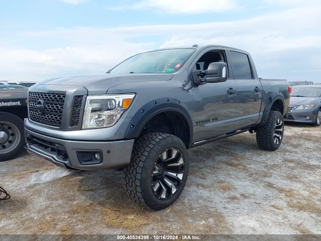 Nissan Titan Pro-4x 2019 1N6AA1E51KN525924 Image 2
