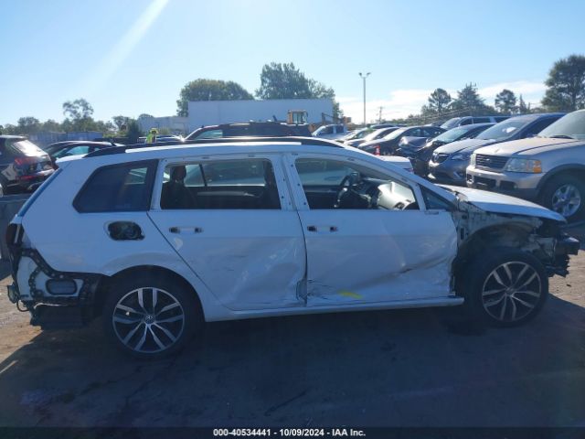 3VWC17AU3GM521755 Volkswagen Golf Sportwagen Tsi Limited Edition