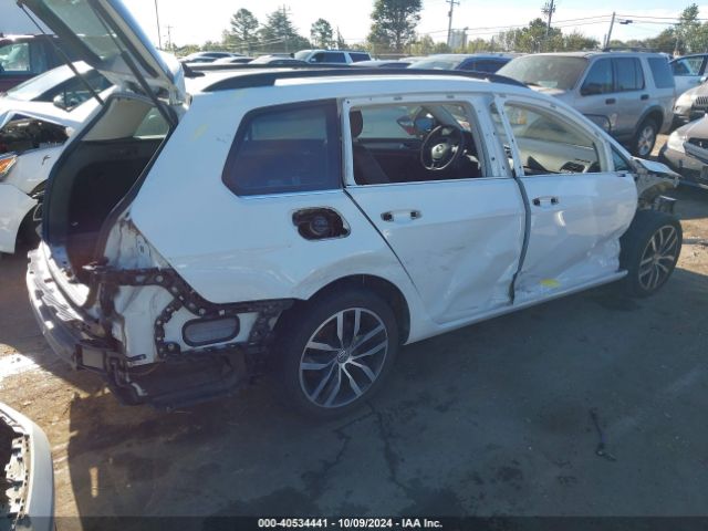 3VWC17AU3GM521755 Volkswagen Golf Sportwagen Tsi Limited Edition